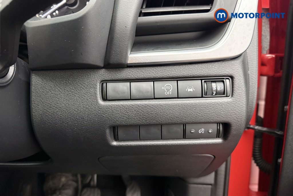 Nissan Qashqai Acenta Premium Manual Petrol SUV - Stock Number (1624560) - 17th supplementary image