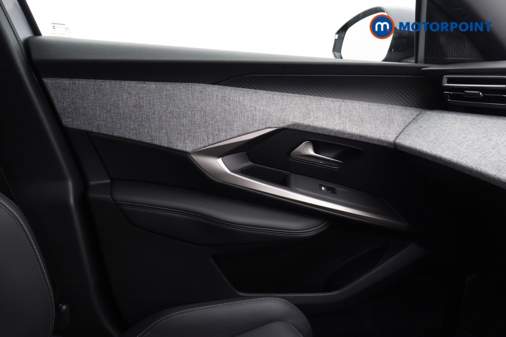 Peugeot 5008 Allure Automatic Petrol SUV - Stock Number (1624692) - 17th supplementary image