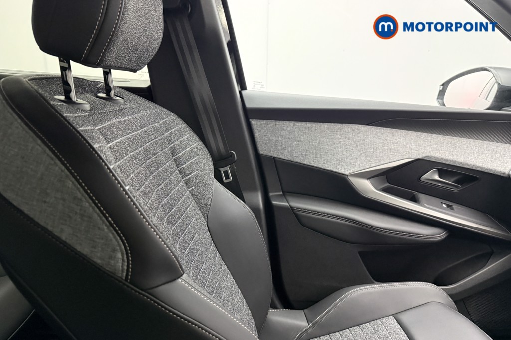 Peugeot 5008 Allure Automatic Petrol SUV - Stock Number (1624694) - 33rd supplementary image
