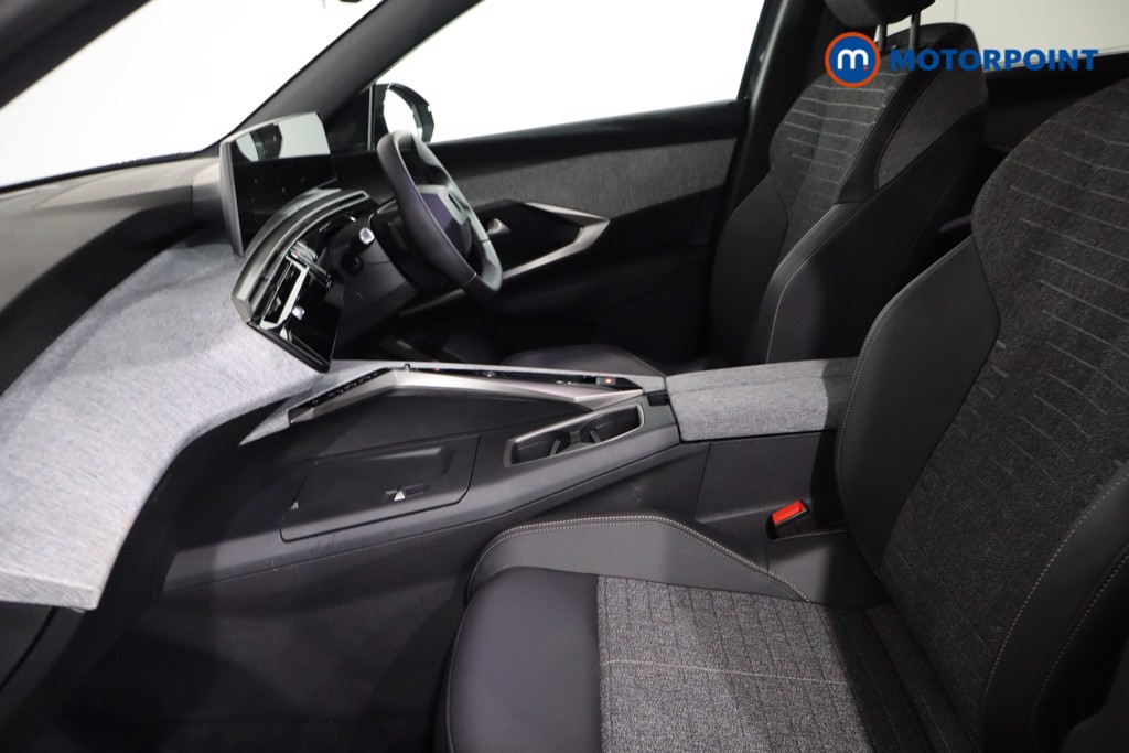 Peugeot 5008 Allure Automatic Petrol SUV - Stock Number (1624731) - 4th supplementary image