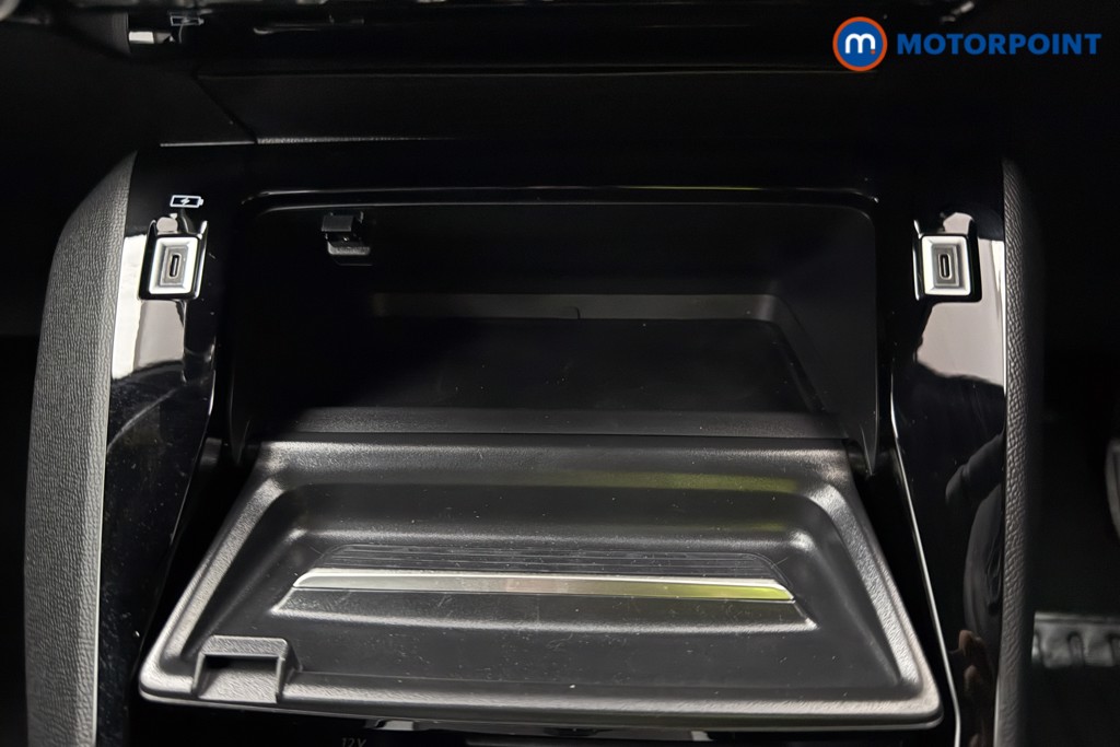 Peugeot 2008 Allure Manual Petrol SUV - Stock Number (1624894) - 21st supplementary image