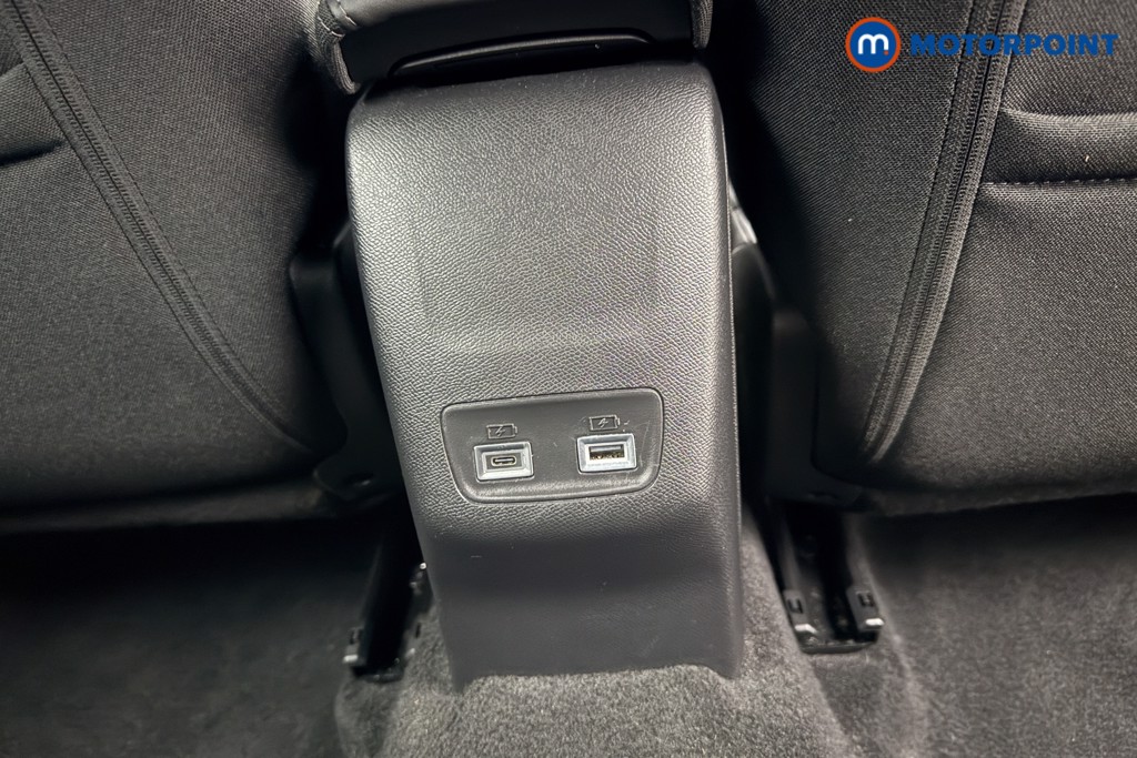 Peugeot 2008 Allure Manual Petrol SUV - Stock Number (1624894) - 28th supplementary image