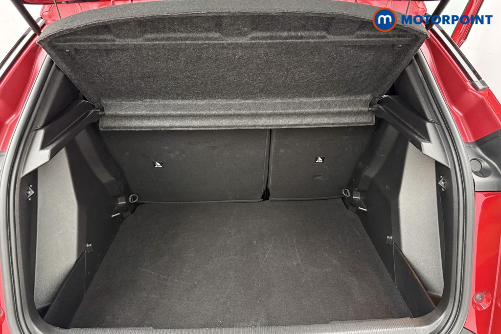 Peugeot 2008 Allure Manual Petrol SUV - Stock Number (1624894) - 29th supplementary image