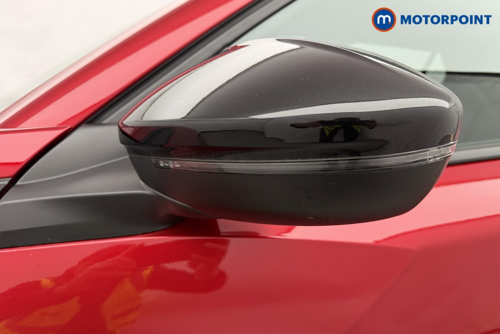 Peugeot 2008 Allure Manual Petrol SUV - Stock Number (1624894) - 32nd supplementary image