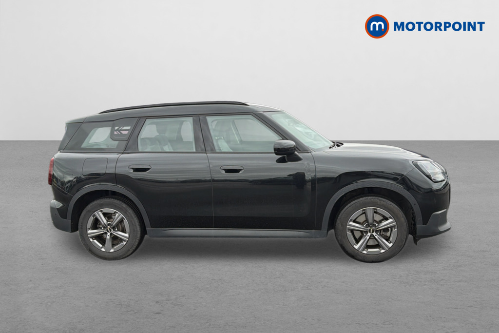 Mini Countryman C Classic Automatic Petrol SUV - Stock Number (1624991) - Drivers side