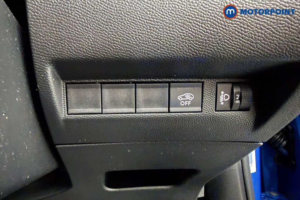 Peugeot 2008 Allure Manual Petrol SUV - Stock Number (1624997) - 5th supplementary image