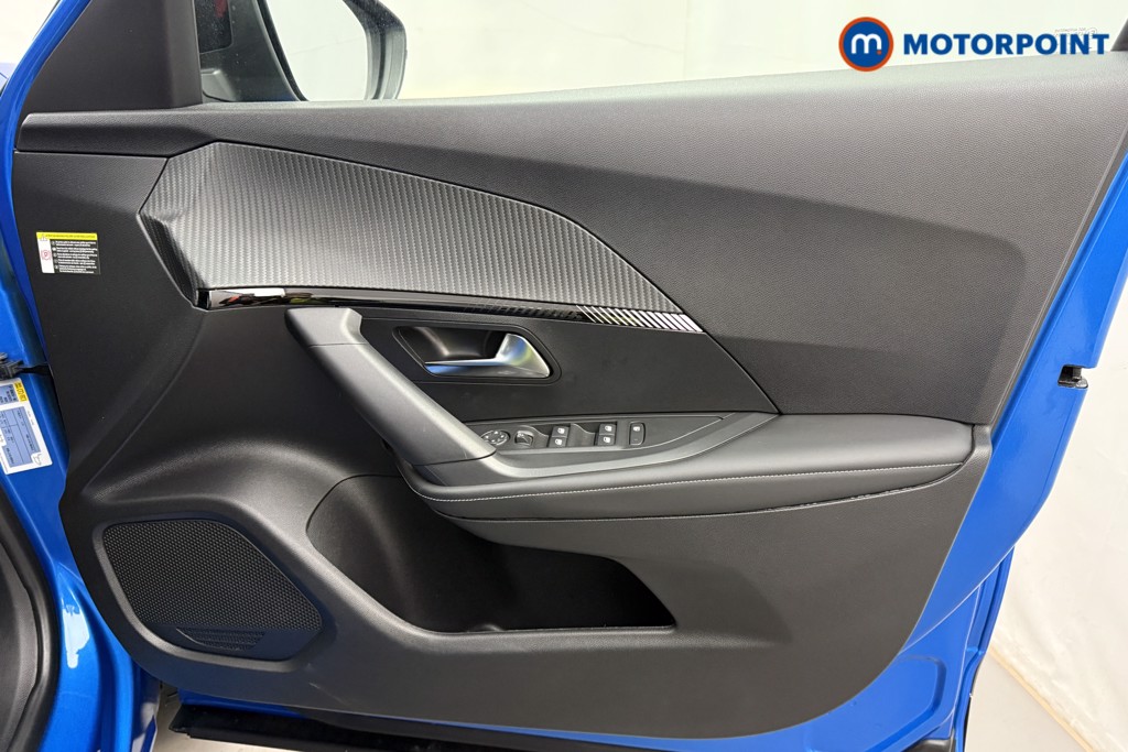 Peugeot 2008 Allure Manual Petrol SUV - Stock Number (1624997) - 15th supplementary image