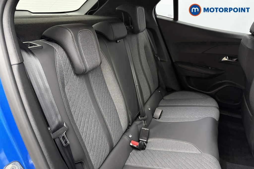 Peugeot 2008 Allure Manual Petrol SUV - Stock Number (1624997) - 18th supplementary image