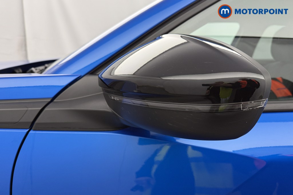 Peugeot 2008 Allure Manual Petrol SUV - Stock Number (1624997) - 22nd supplementary image