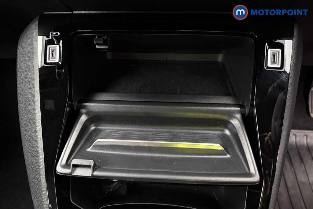 Peugeot 2008 Allure Manual Petrol SUV - Stock Number (1625004) - 19th supplementary image