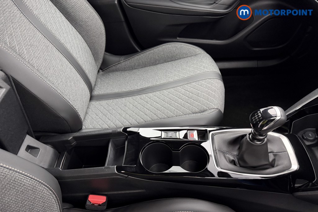 Peugeot 2008 Allure Manual Petrol SUV - Stock Number (1625004) - 22nd supplementary image