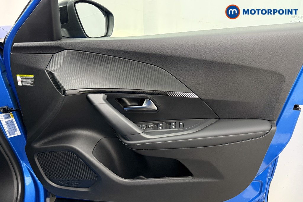 Peugeot 2008 Allure Manual Petrol SUV - Stock Number (1625004) - 23rd supplementary image