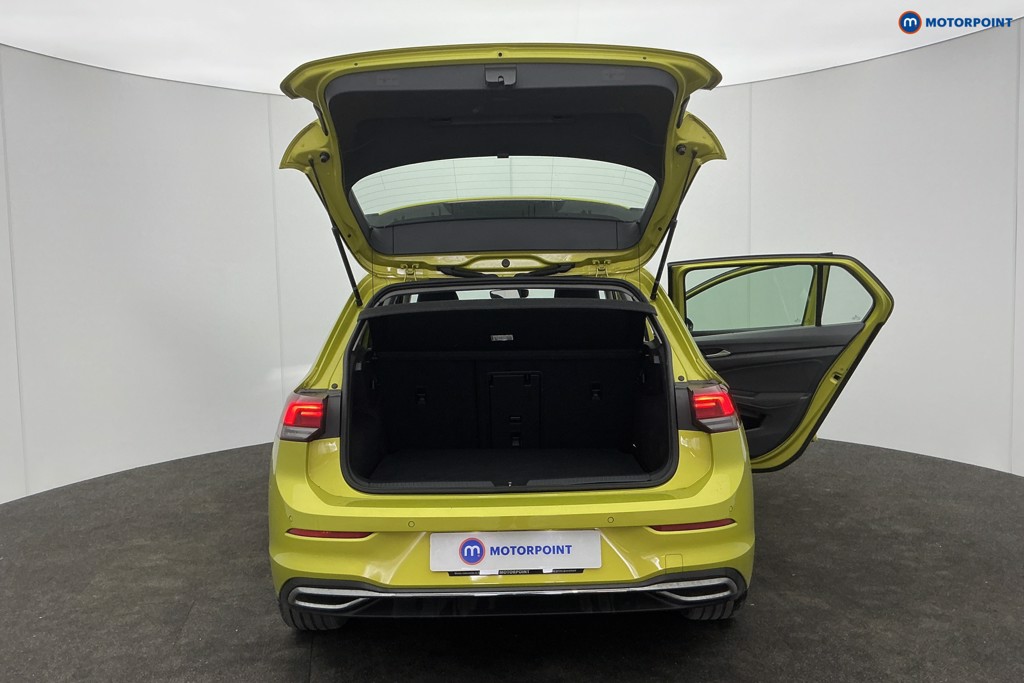 Volkswagen Golf Style Manual Petrol Hatchback - Stock Number (1625030) - 4th supplementary image