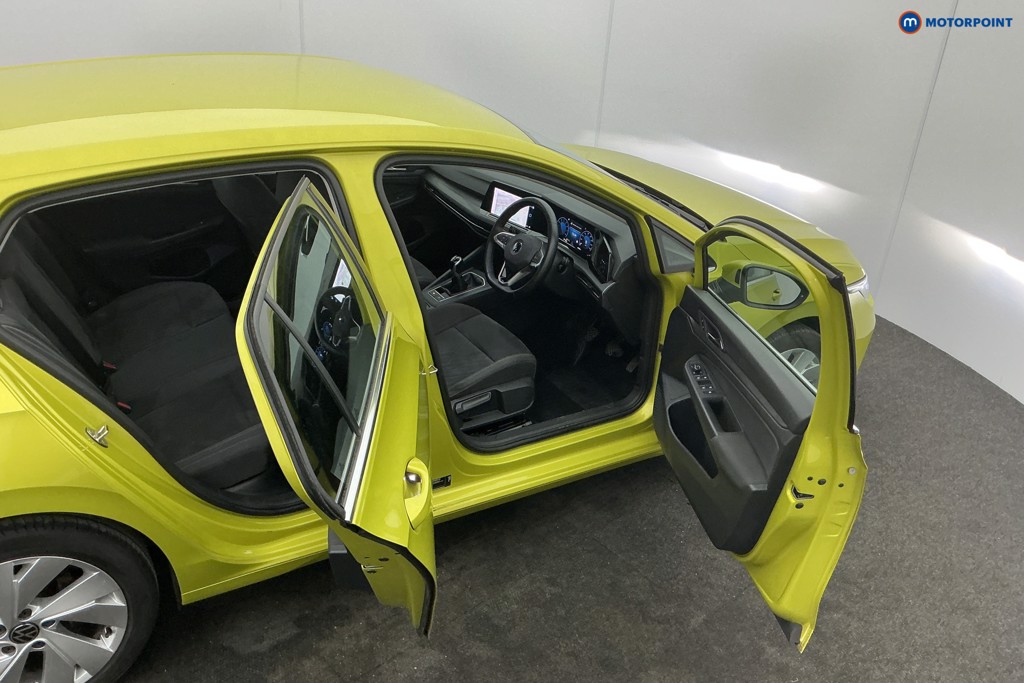 Volkswagen Golf Style Manual Petrol Hatchback - Stock Number (1625030) - 5th supplementary image