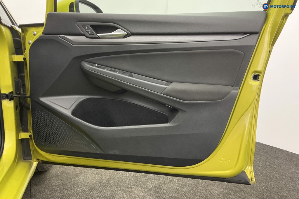 Volkswagen Golf Style Manual Petrol Hatchback - Stock Number (1625030) - 26th supplementary image