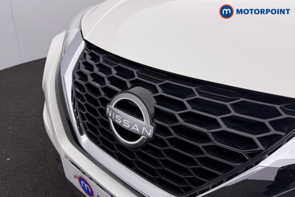 Nissan Juke Acenta Premium Automatic Petrol SUV - Stock Number (1625457) - 16th supplementary image