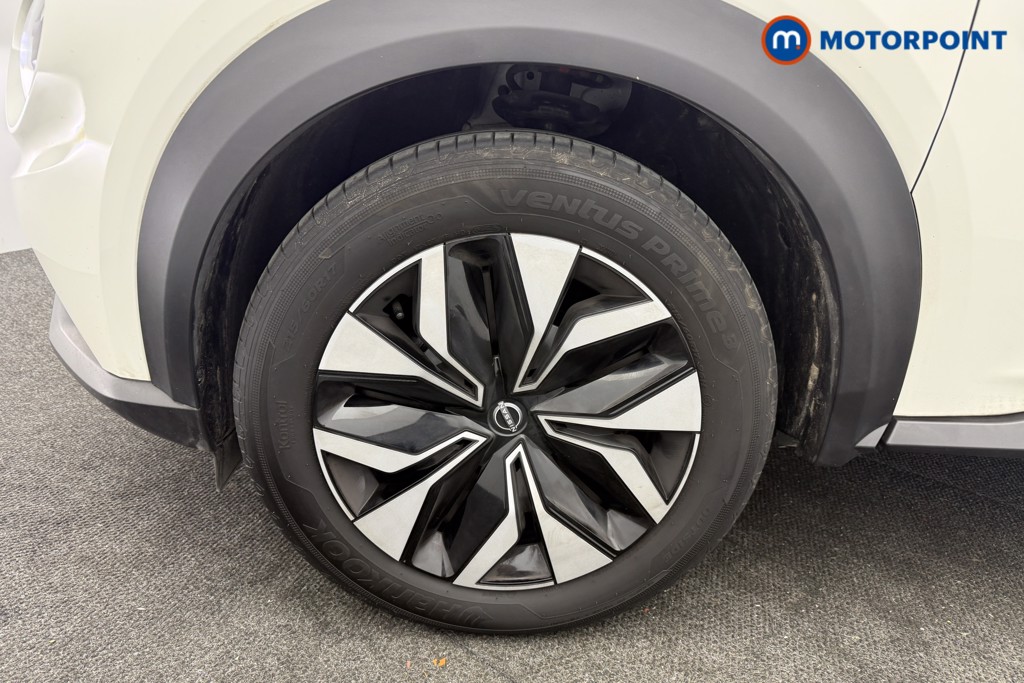 Nissan Juke Acenta Premium Automatic Petrol SUV - Stock Number (1625457) - 27th supplementary image