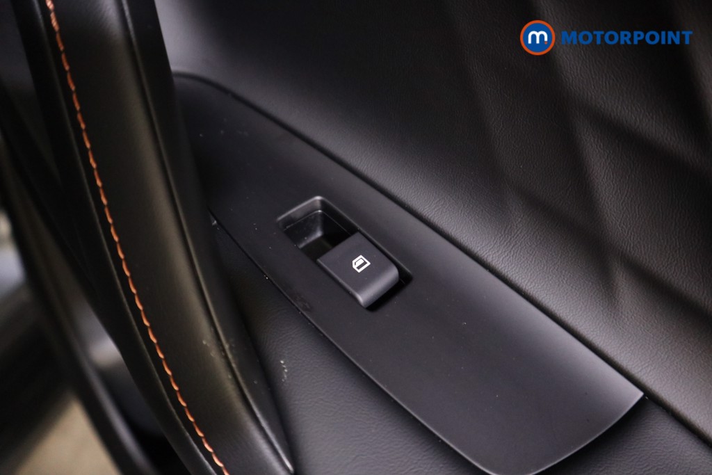 Mg Motor Uk HS Trophy Automatic Petrol Plug-In Hybrid SUV - Stock Number (1625816) - 19th supplementary image