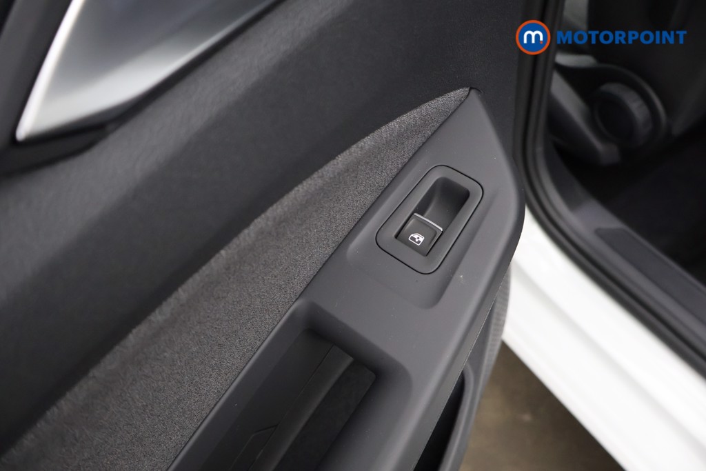 Volkswagen Golf Match Manual Petrol Hatchback - Stock Number (1626153) - 27th supplementary image