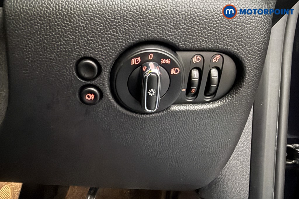 Mini Hatchback Cooper S Level 3 Automatic Electric Hatchback - Stock Number (1626219) - 6th supplementary image