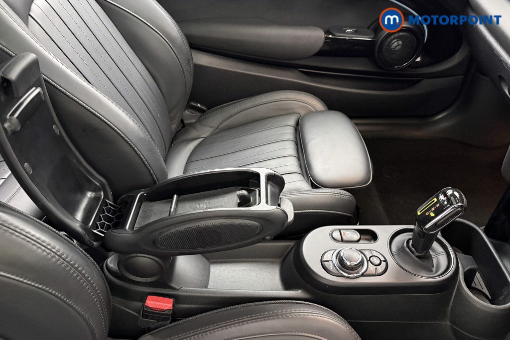 Mini Hatchback Cooper S Level 3 Automatic Electric Hatchback - Stock Number (1626219) - 12th supplementary image