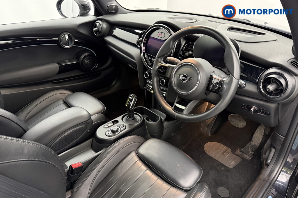 Mini Hatchback Cooper S Level 3 Automatic Electric Hatchback - Stock Number (1626219) - 1st supplementary image