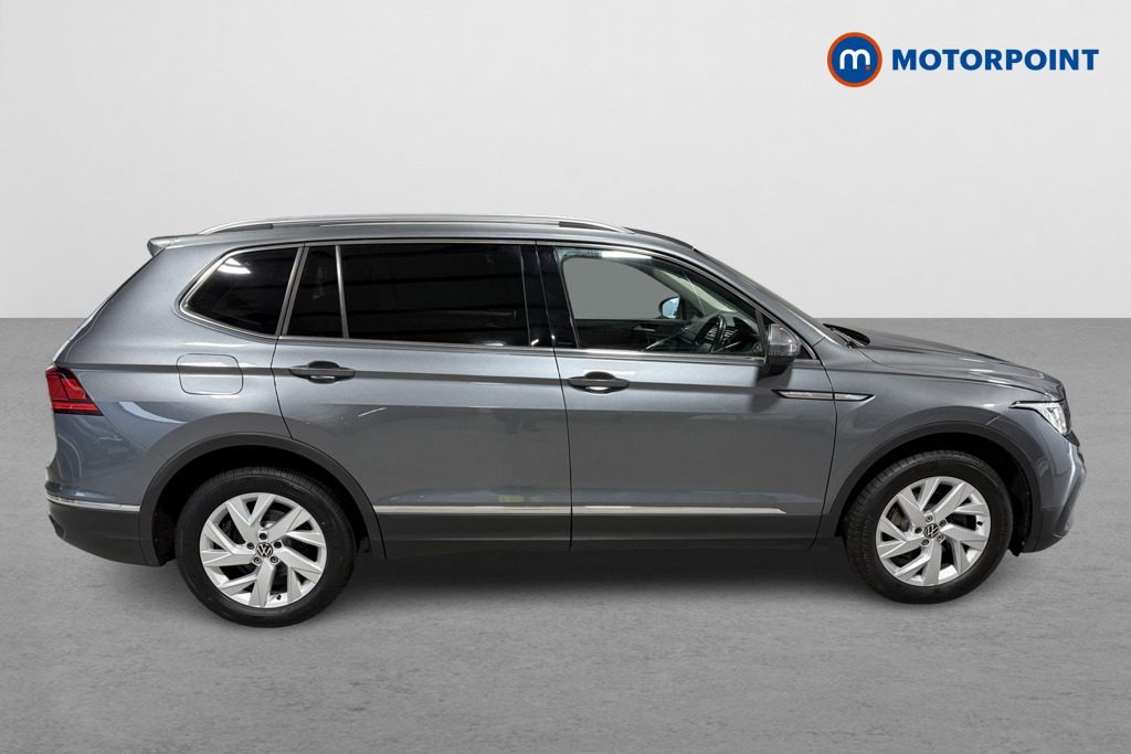 Volkswagen Tiguan Allspace Life Manual Petrol SUV - Stock Number (1626280) - Drivers side