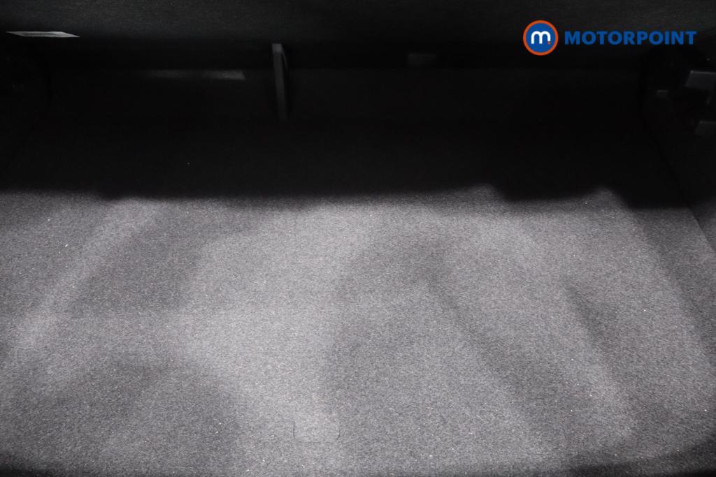 Nissan Juke Tekna Manual Petrol SUV - Stock Number (1626614) - 6th supplementary image