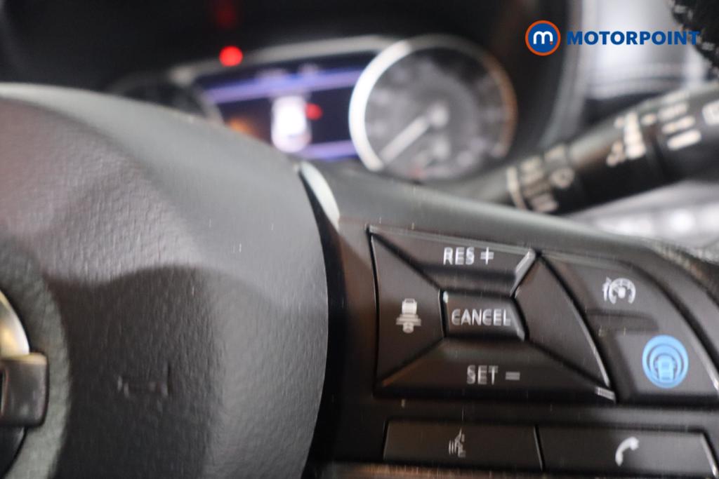 Nissan Juke Tekna Manual Petrol SUV - Stock Number (1626614) - 14th supplementary image