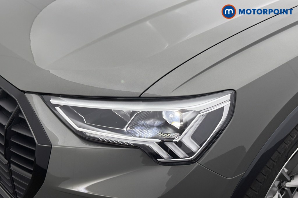 Audi Q3 Black Edition Automatic Petrol SUV - Stock Number (1626785) - 17th supplementary image