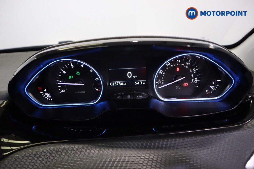 Peugeot 2008 Allure Premium Manual Petrol SUV - Stock Number (1626967) - 4th supplementary image