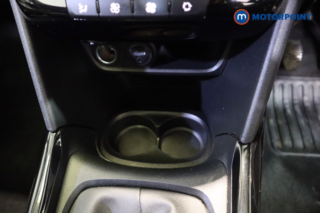 Peugeot 2008 Allure Premium Manual Petrol SUV - Stock Number (1626967) - 7th supplementary image