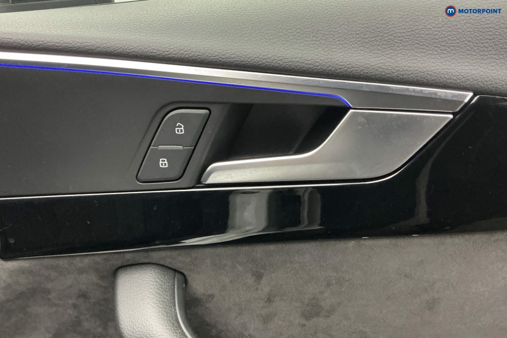 Audi A4 Black Edition Automatic Petrol Saloon - Stock Number (1627104) - 32nd supplementary image