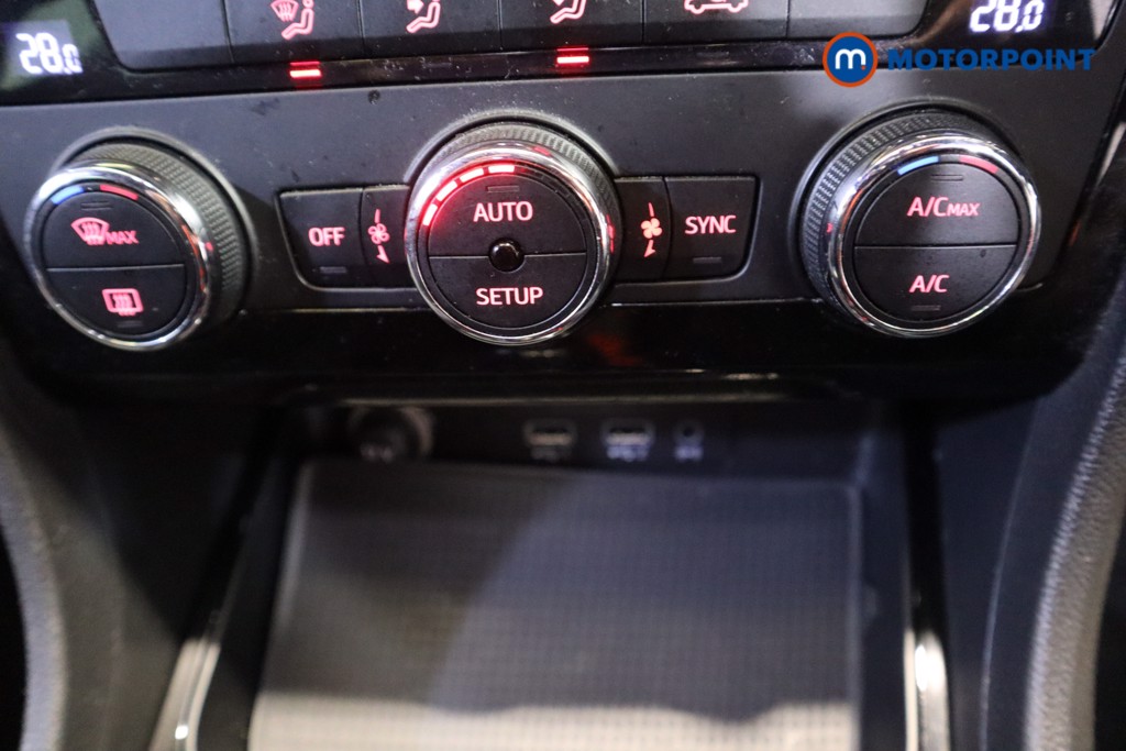 Seat Ateca FR Automatic Petrol SUV - Stock Number (1627151) - 6th supplementary image