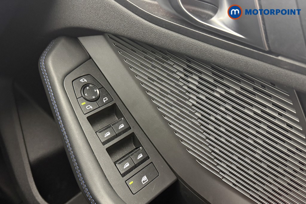 BMW 1 Series M Sport Automatic Petrol Hatchback - Stock Number (1627315) - 9th supplementary image