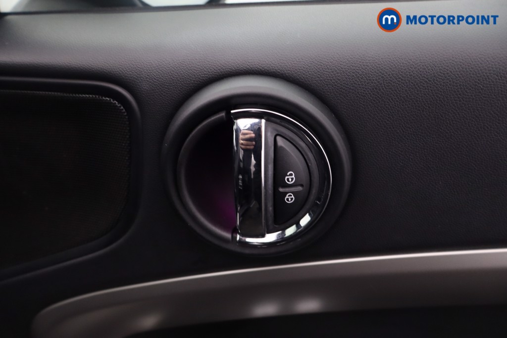 Mini Countryman Cooper Exclusive Automatic Petrol SUV - Stock Number (1627322) - 18th supplementary image