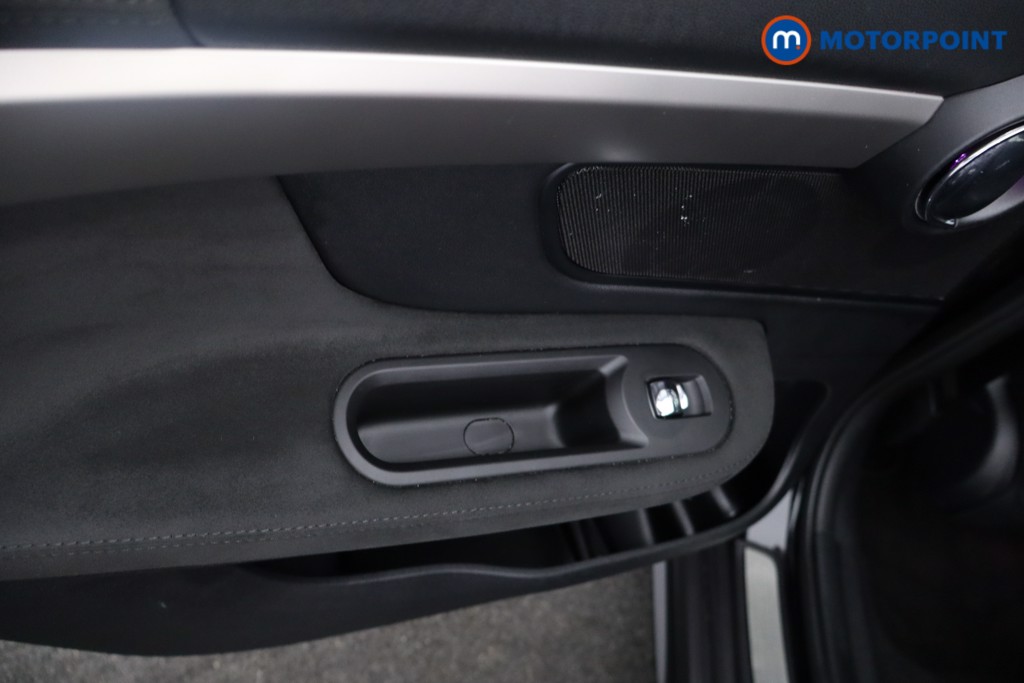 Mini Countryman Cooper Exclusive Automatic Petrol SUV - Stock Number (1627322) - 26th supplementary image