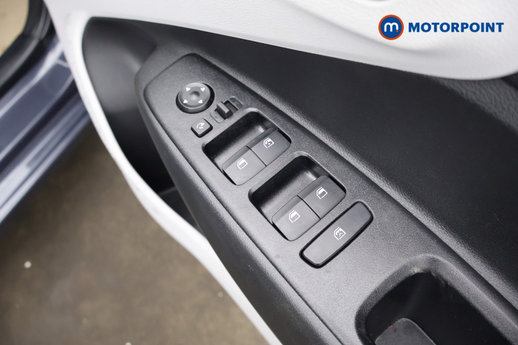 Hyundai I10 Premium Manual Petrol Hatchback - Stock Number (1627453) - 19th supplementary image