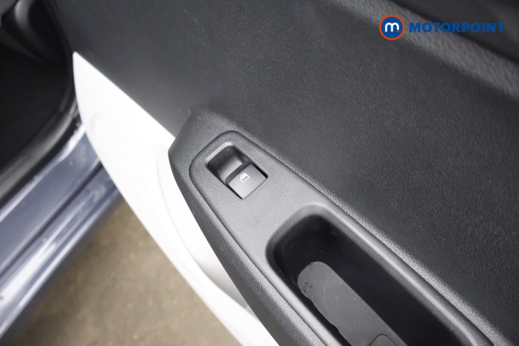 Hyundai I10 Premium Manual Petrol Hatchback - Stock Number (1627453) - 24th supplementary image