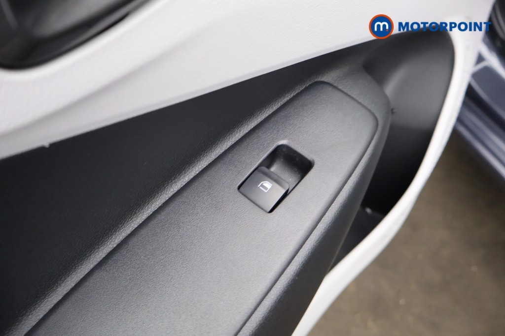 Hyundai I10 Premium Manual Petrol Hatchback - Stock Number (1627453) - 30th supplementary image