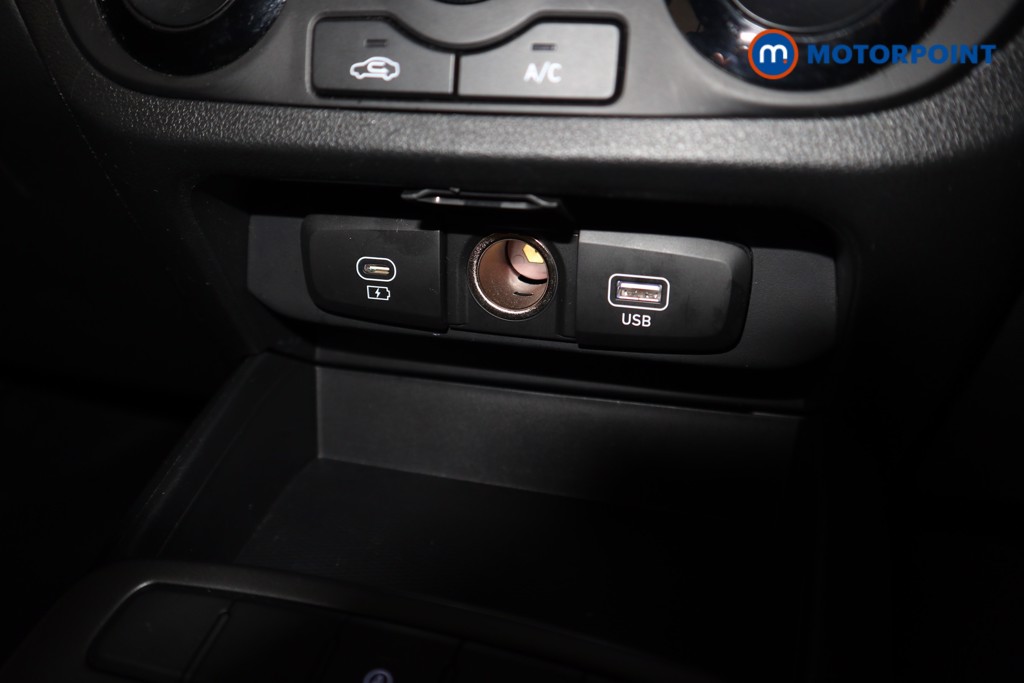 Hyundai I10 Advance Automatic Petrol Hatchback - Stock Number (1627638) - 8th supplementary image