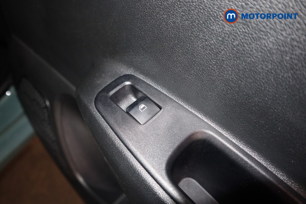 Hyundai I10 Advance Automatic Petrol Hatchback - Stock Number (1627638) - 17th supplementary image