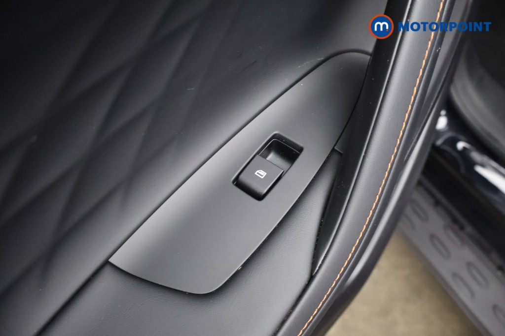 Mg Motor Uk HS Trophy Automatic Petrol Plug-In Hybrid SUV - Stock Number (1627680) - 29th supplementary image