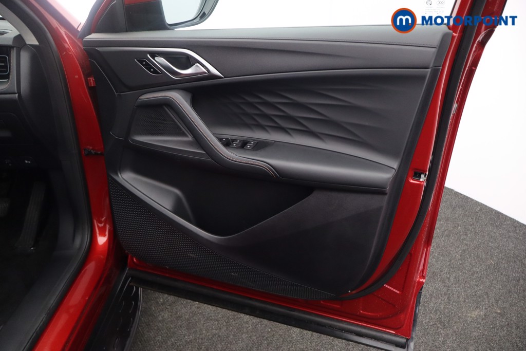 Mg Motor Uk HS Trophy Automatic Petrol Plug-In Hybrid SUV - Stock Number (1627700) - 14th supplementary image