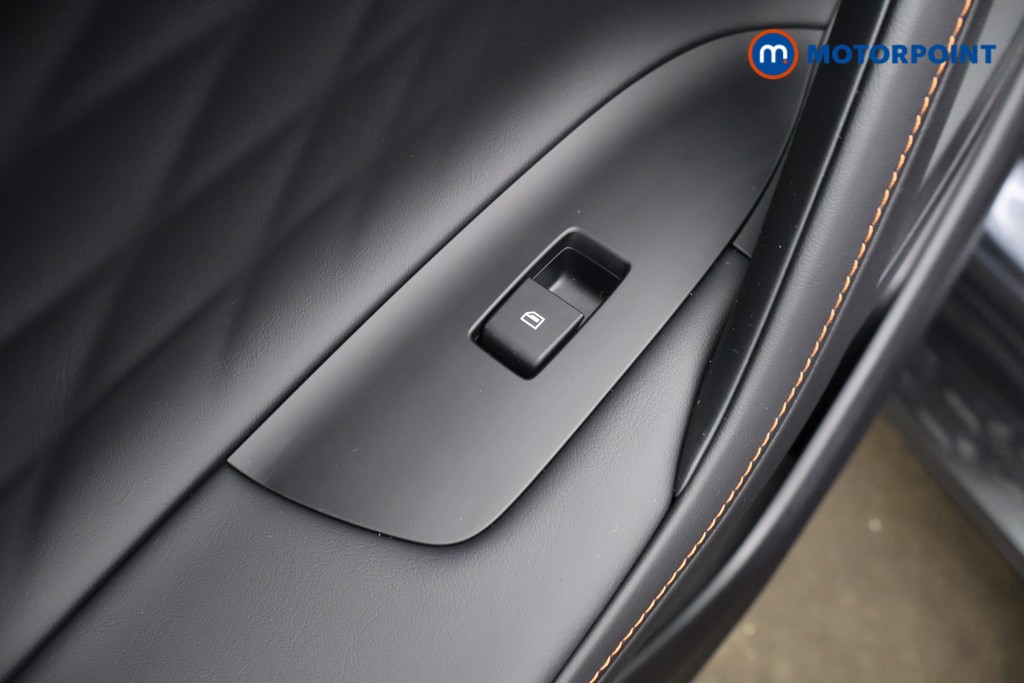 Mg Motor Uk HS Trophy Automatic Petrol Plug-In Hybrid SUV - Stock Number (1627722) - 31st supplementary image