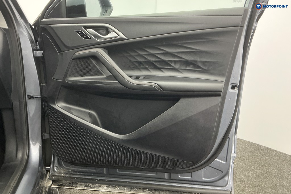 Mg Motor Uk HS Trophy Automatic Petrol Plug-In Hybrid SUV - Stock Number (1627793) - 27th supplementary image