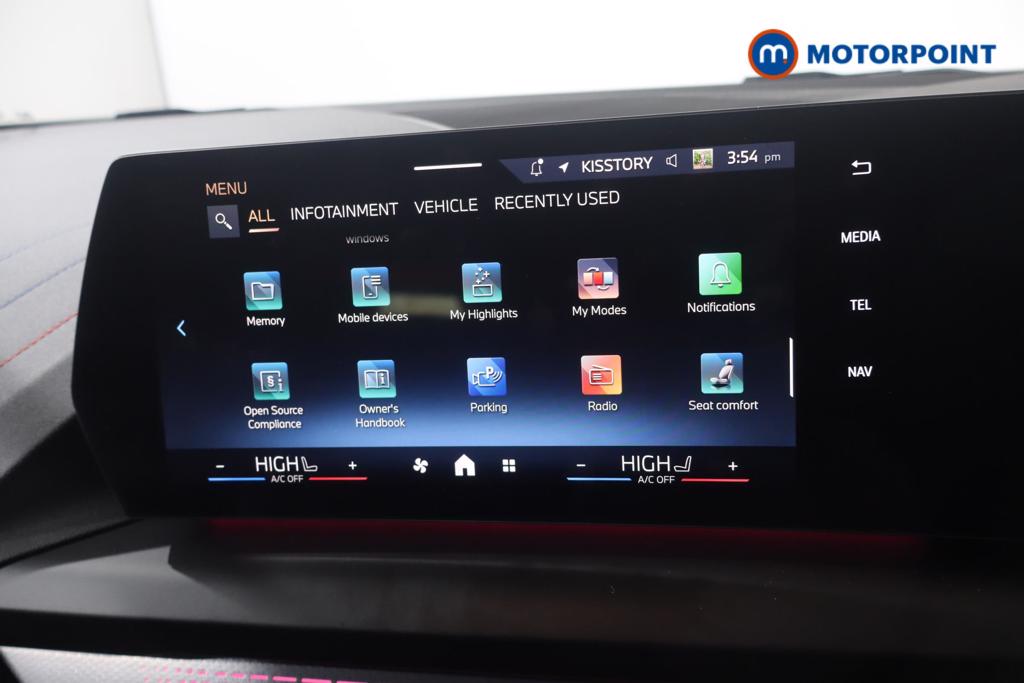 BMW 1 Series M Sport Automatic Petrol Hatchback - Stock Number (1627939) - 21st supplementary image