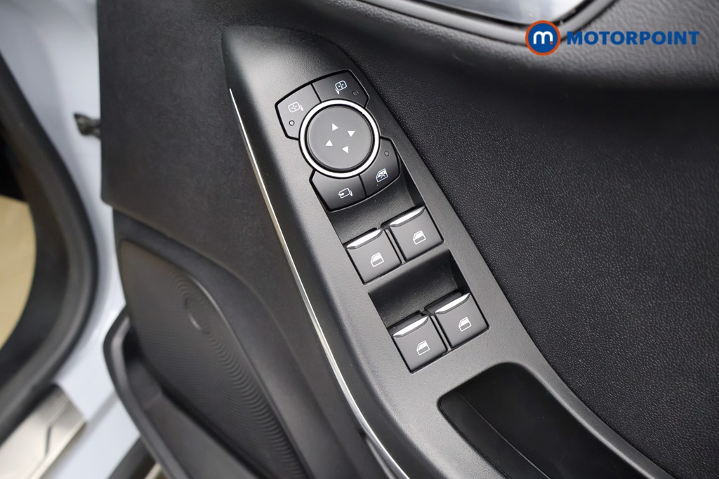 Ford Fiesta Active X Edition Manual Petrol Hatchback - Stock Number (1627967) - 19th supplementary image