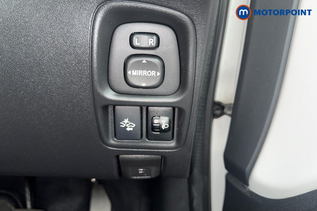 Toyota Aygo X-Trend Manual Petrol Hatchback - Stock Number (1628183) - 13th supplementary image