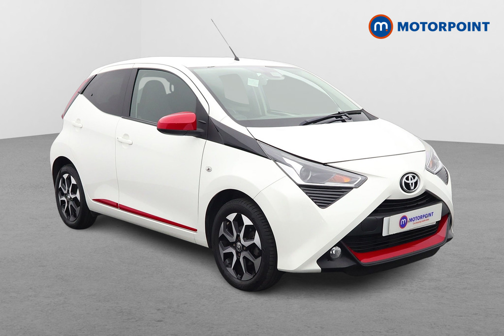 Toyota Aygo X-Trend Manual Petrol Hatchback - Stock Number (1628183) - Drivers side front corner